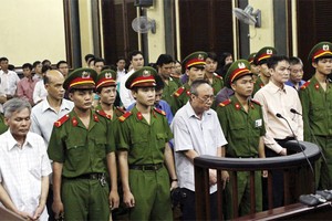 Phiên tòa xét xử 11 bị cáo phạm tội tham nhũng  tại Công ty Cho thuê Kl991.com nạp rút nhanh II, Agribank
